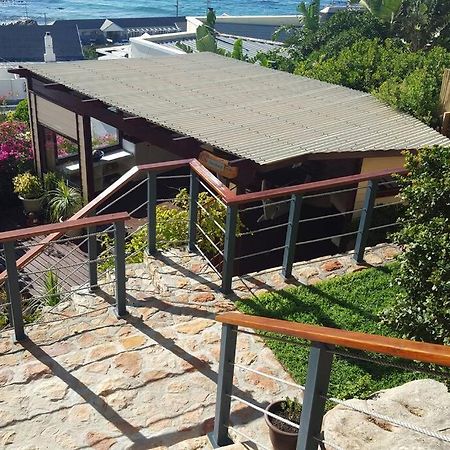 18 Steps - Seaside Cottage With Breathtaking Views Cape Town Bagian luar foto
