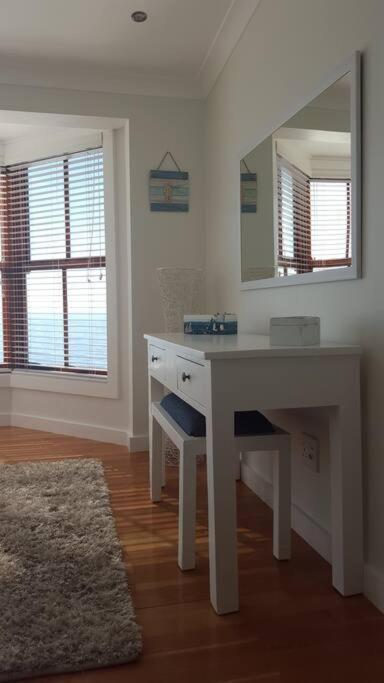 18 Steps - Seaside Cottage With Breathtaking Views Cape Town Bagian luar foto