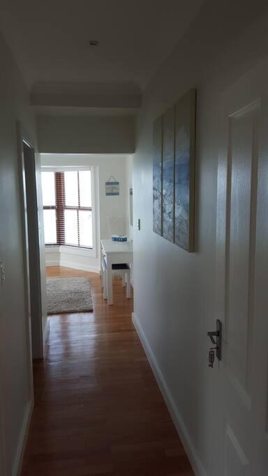 18 Steps - Seaside Cottage With Breathtaking Views Cape Town Bagian luar foto