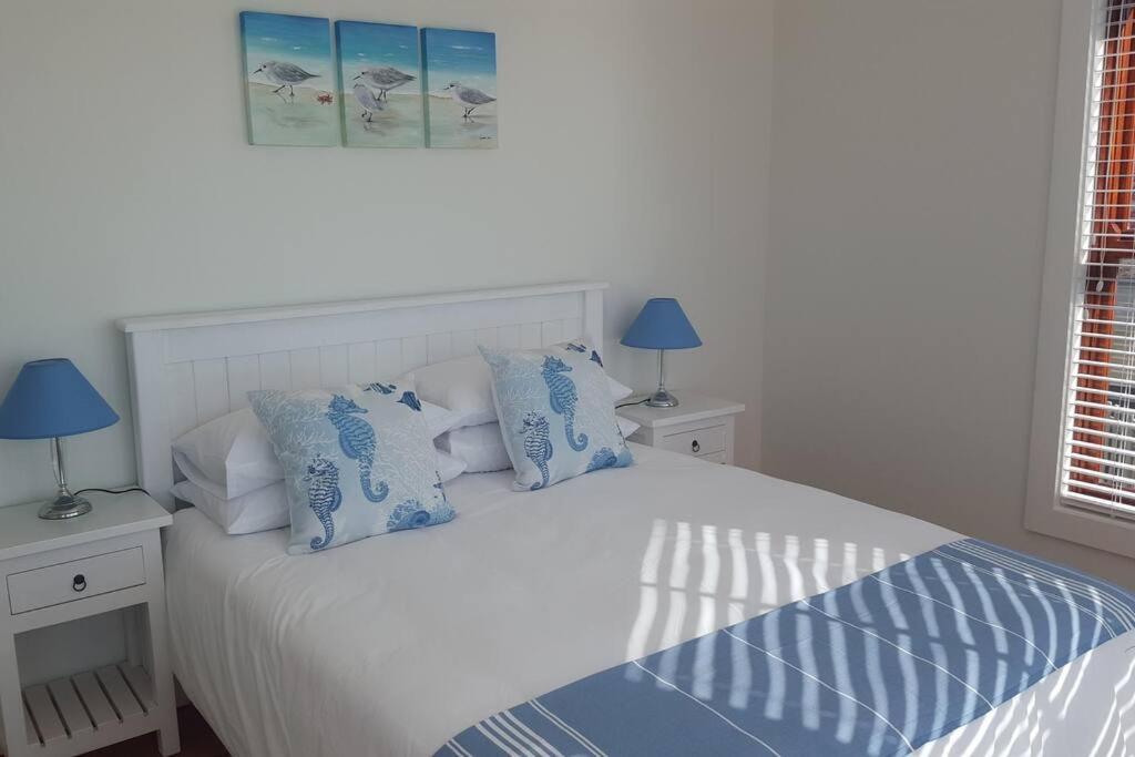 18 Steps - Seaside Cottage With Breathtaking Views Cape Town Bagian luar foto