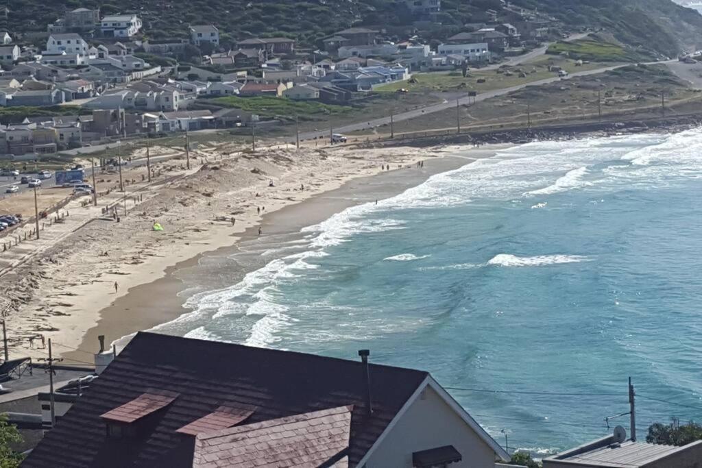 18 Steps - Seaside Cottage With Breathtaking Views Cape Town Bagian luar foto